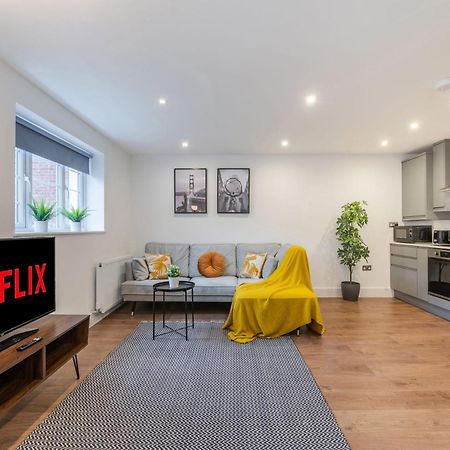 The Perfect Stay London, Home With 2 Bedrooms 1 Bath - Battersea, Vauxhall And Nine Elms Exterior photo